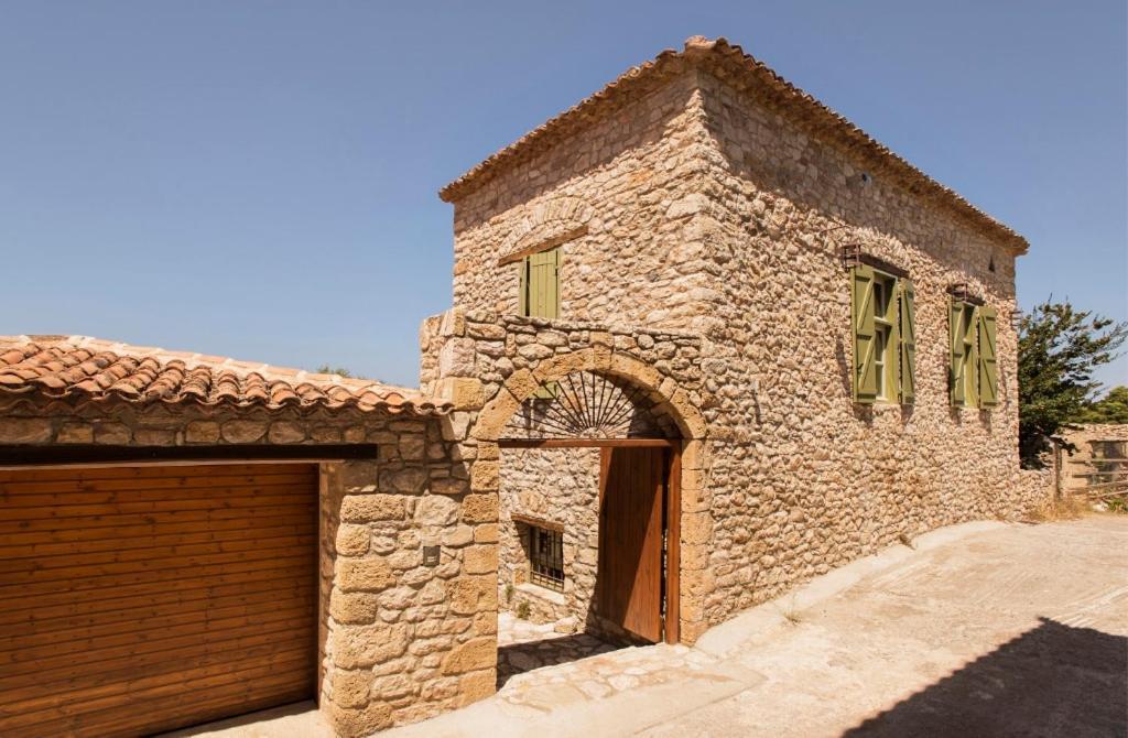 Kyparissia Old Town Lodge With Amazing Sea View Bagian luar foto