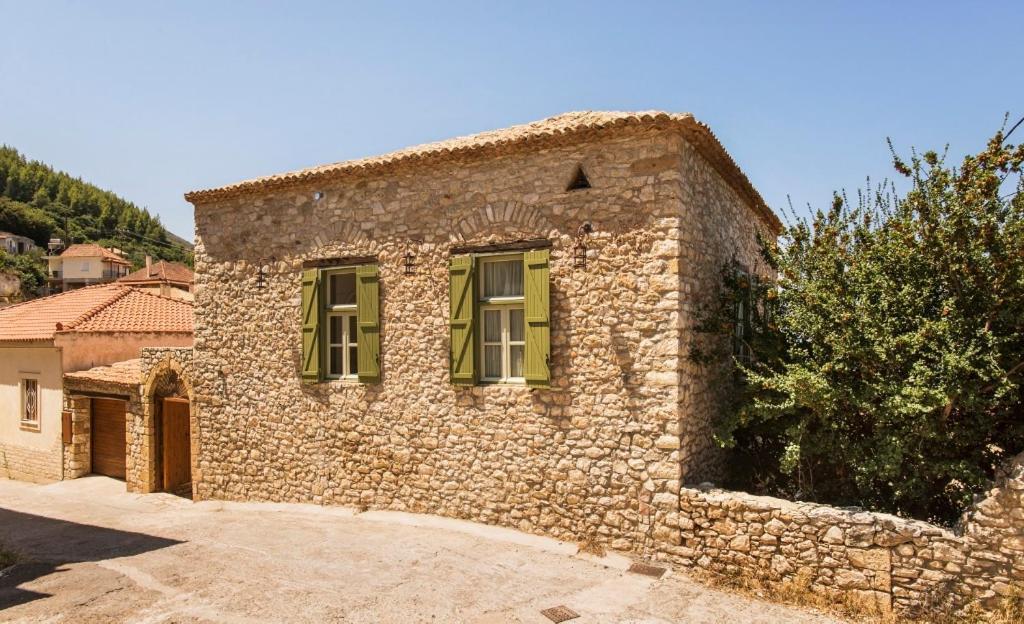 Kyparissia Old Town Lodge With Amazing Sea View Bagian luar foto