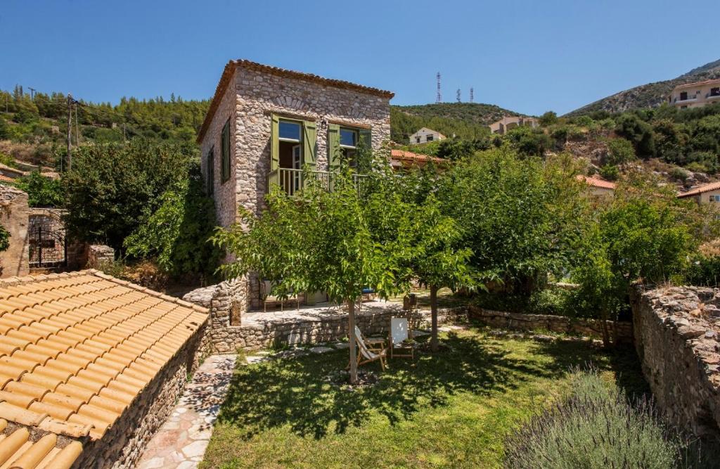 Kyparissia Old Town Lodge With Amazing Sea View Bagian luar foto